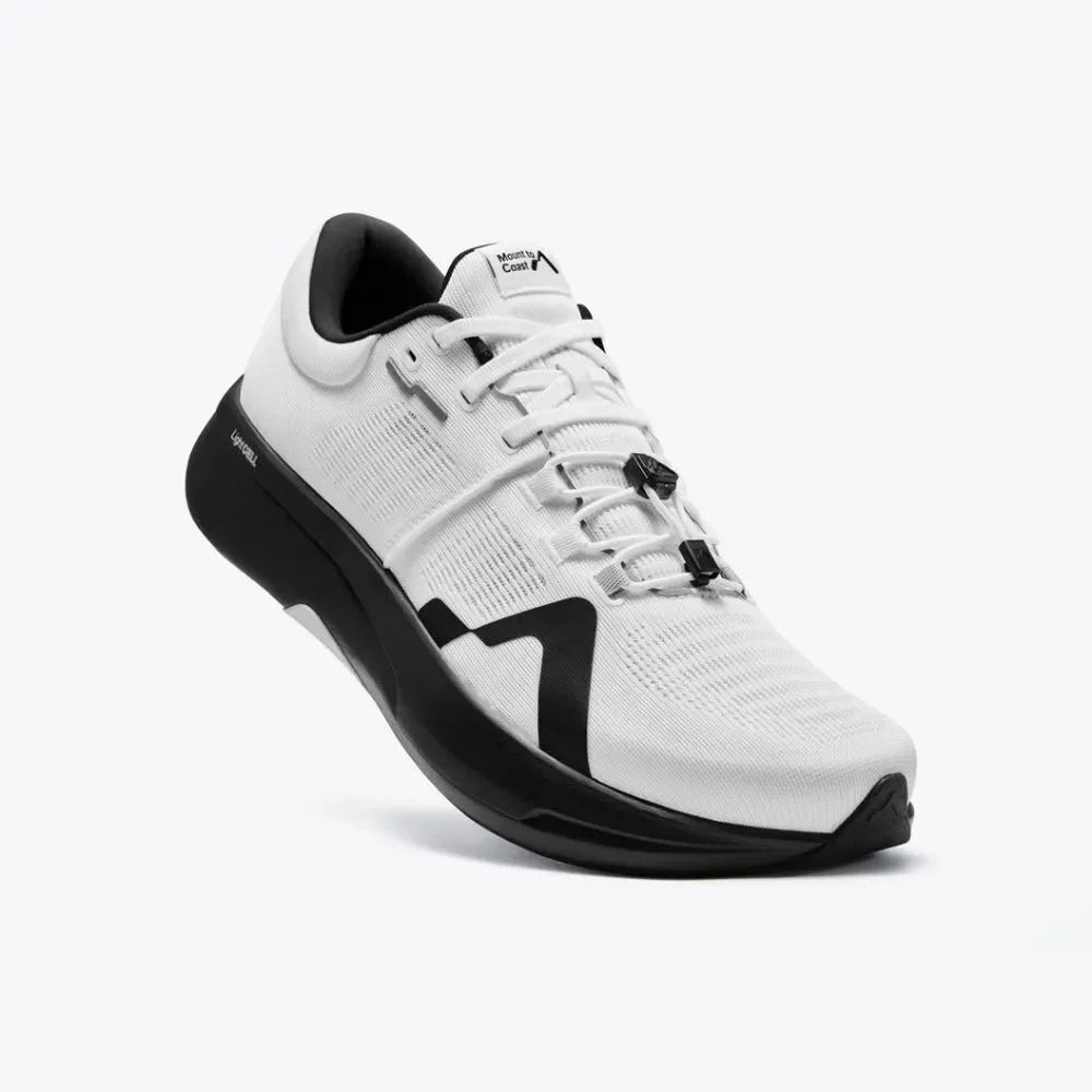 Mount To Coast R1R Running Shoe